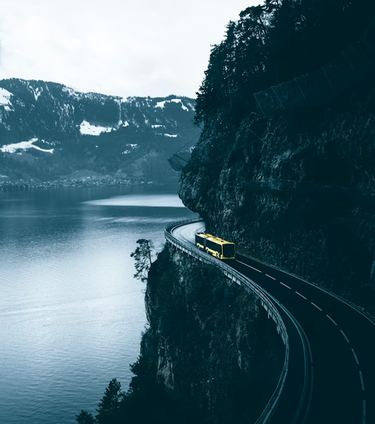 Solicitud de presupuesto para alquiler de autobús con conductor en Roma